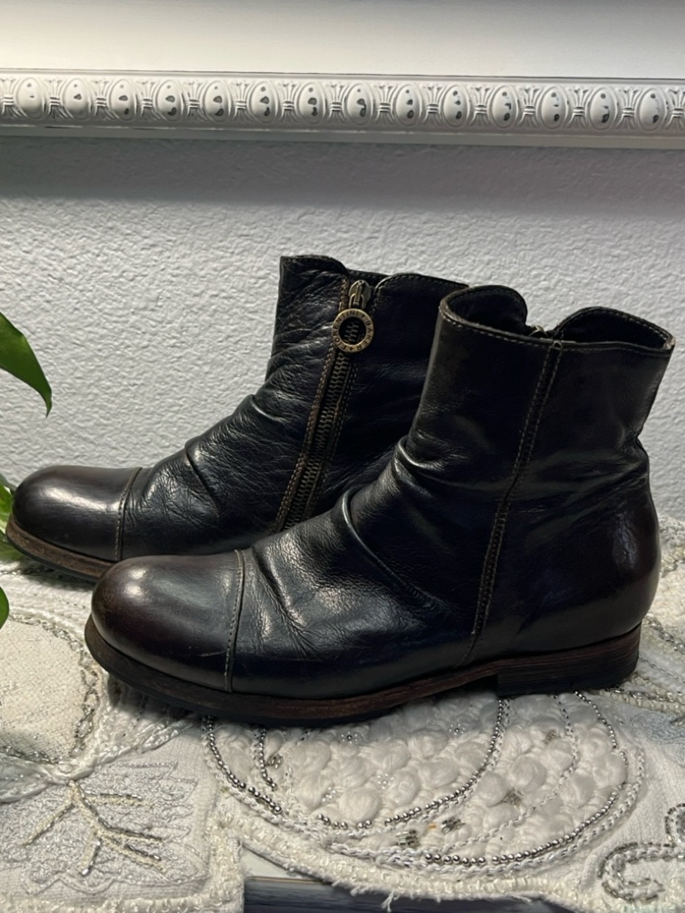 Fiorentini + Baker Dark Brown Italian Leather Ruched Ankle Boots Size [EU 36] - Picture 3 of 15